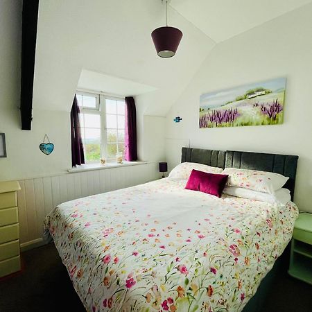 Honeysuckle Cottage Илфракомб Екстериор снимка